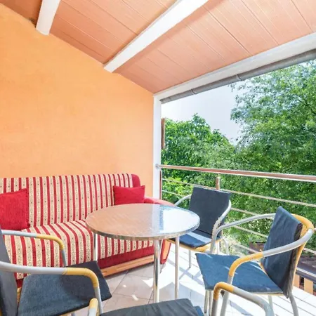 Manda - One Bedroom With Terrace A2 *