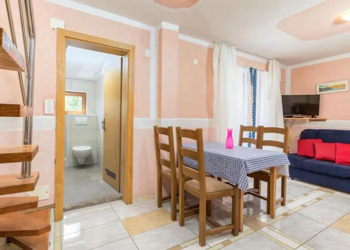 Manda - One Bedroom With Terrace A2 Valbandon