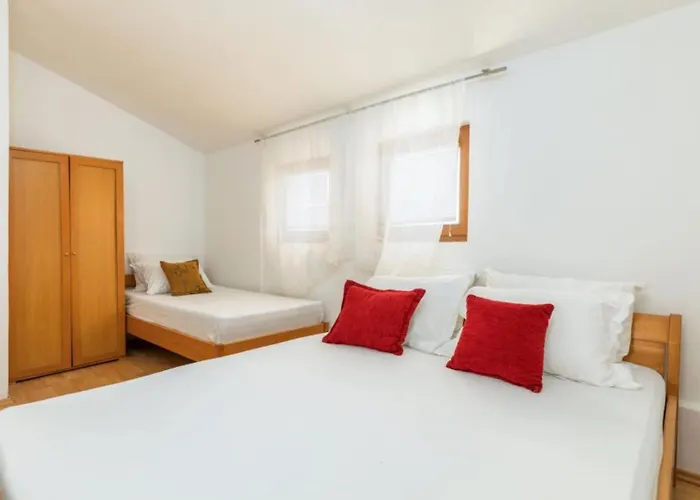 Manda - One Bedroom With Terrace A2